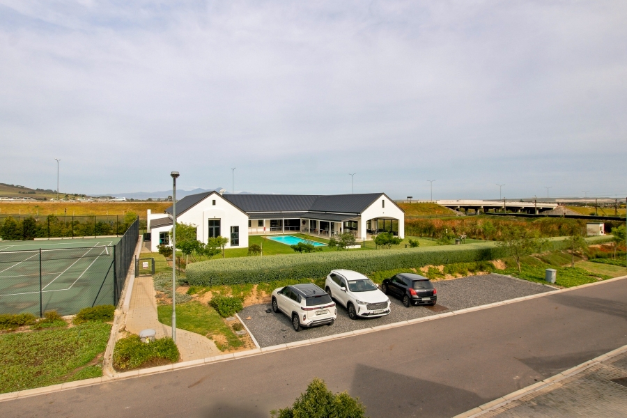 3 Bedroom Property for Sale in Aan de Wijnlanden Western Cape